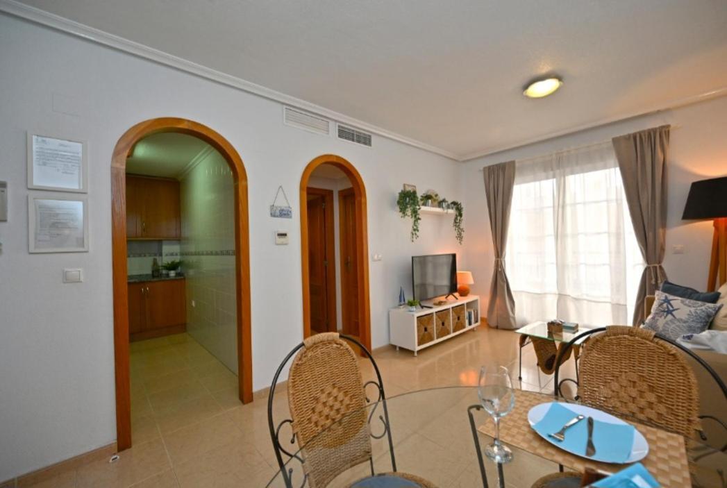 Beach Apartment Torrevieja Luaran gambar