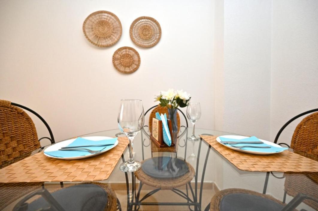 Beach Apartment Torrevieja Luaran gambar