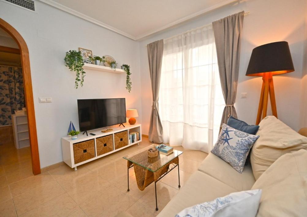 Beach Apartment Torrevieja Luaran gambar